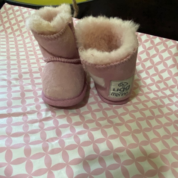 Infant size 2 - Picture 1 of 1